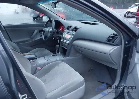 2011 Toyota Camry Le z USA, uszkodzony, nr VIN 4T4BF3EK9BR169806